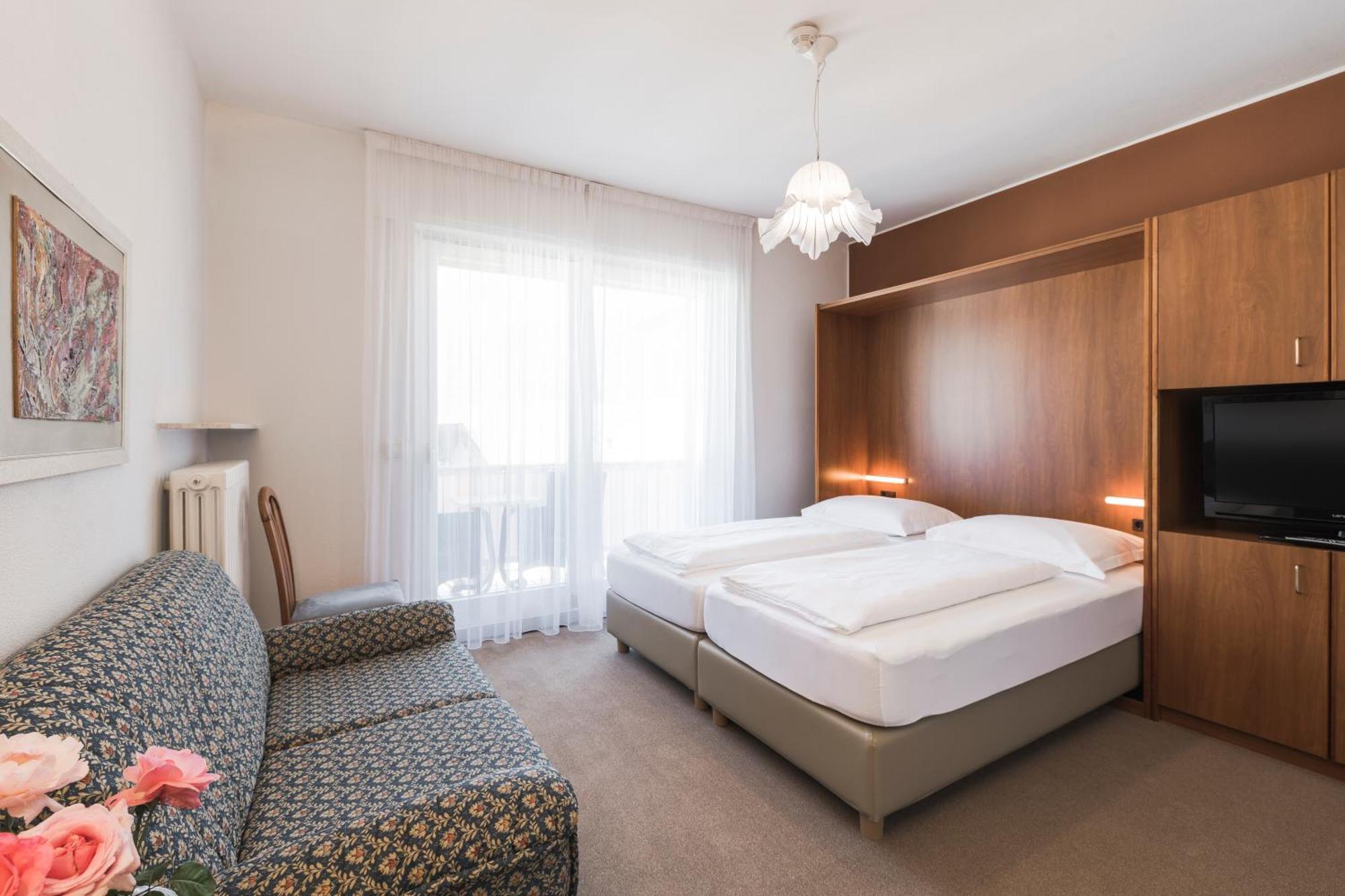 Residence Desiree Classic & Design Мерано Номер фото